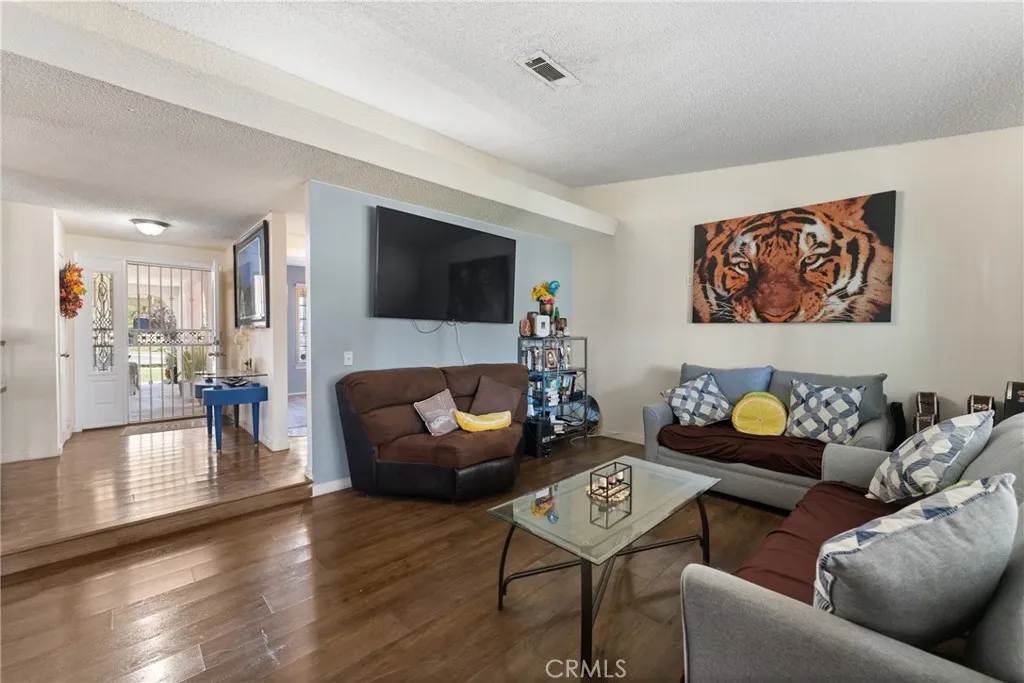 6070 Blythe Avenue, Highland, California 92346 — photo 5