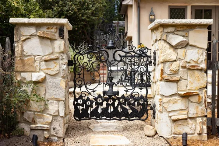 0 Ne Corner Of Santa Rita & 3rd, Carmel, California 93921
