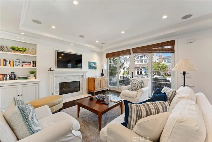 115 Topaz, Newport Beach, California 92662