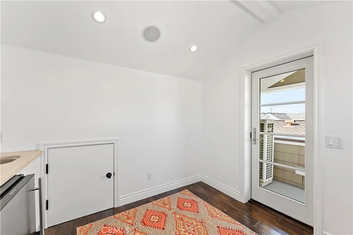 115 Topaz, Newport Beach, California 92662