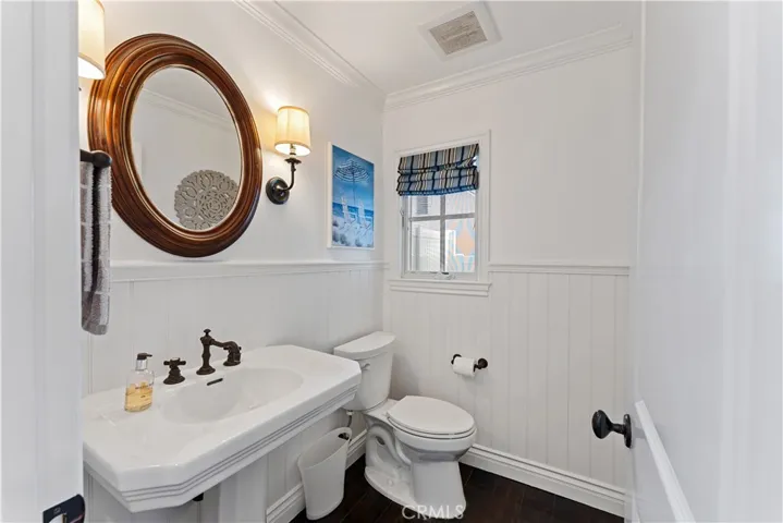 115 Topaz, Newport Beach, California 92662