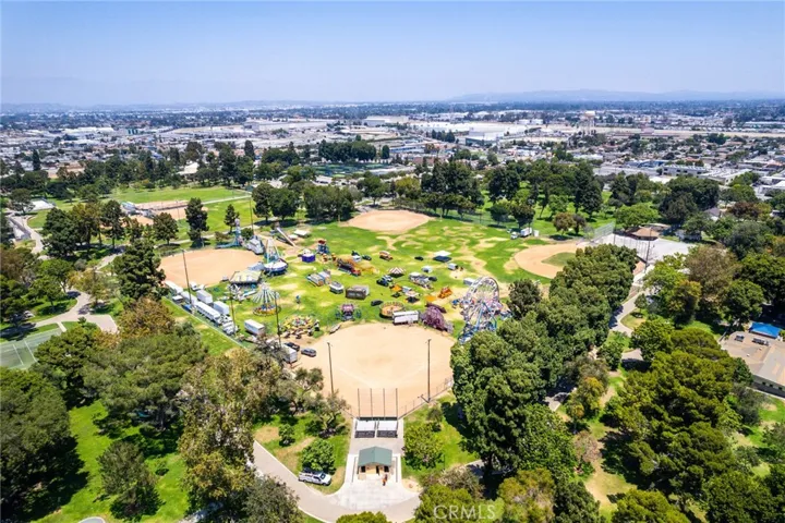 10332 Washington, South Gate, California 90280