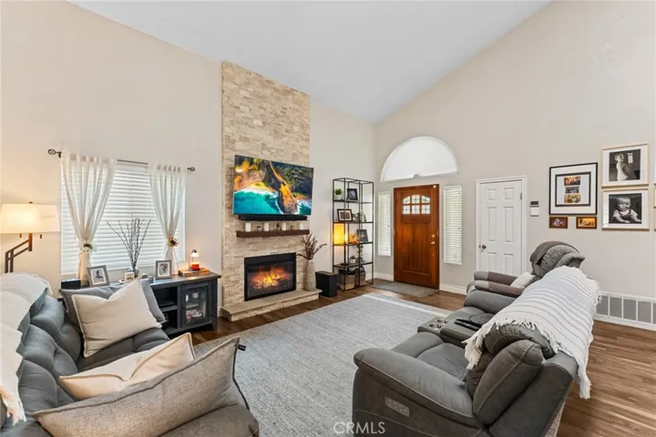 Spacious Living room with Vaulted Ceilings