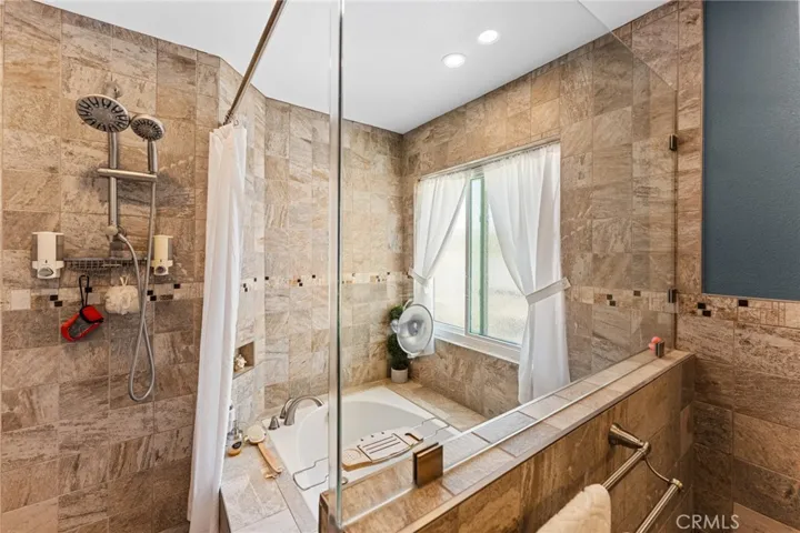 10332 Washington, South Gate, California 90280