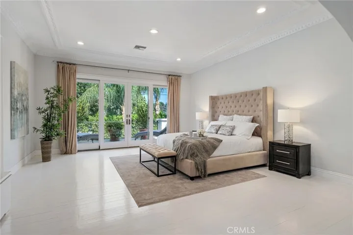 16459 Otsego Street, Encino, California 91436