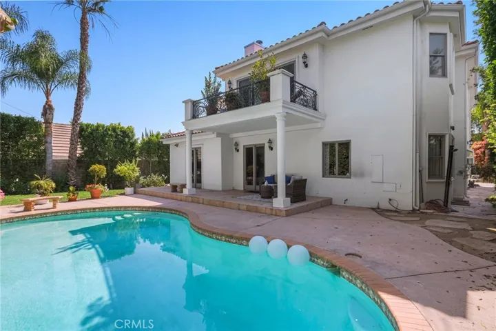 16459 Otsego Street, Encino, California 91436