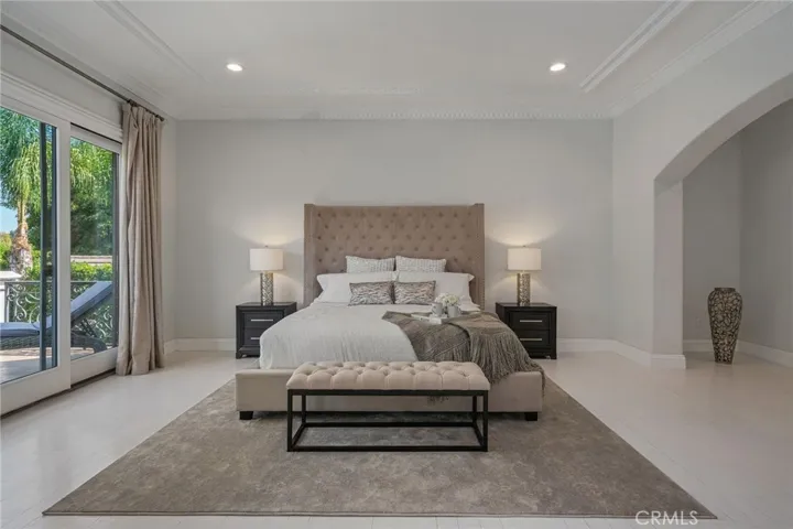 16459 Otsego Street, Encino, California 91436