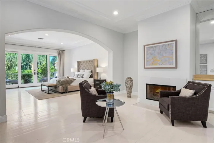 16459 Otsego Street, Encino, California 91436