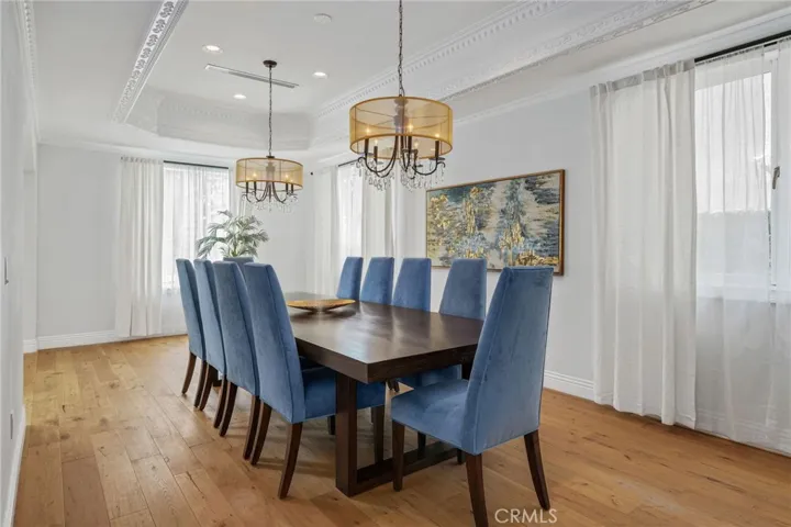 16459 Otsego Street, Encino, California 91436