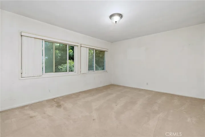 1 bedroom downstairs.