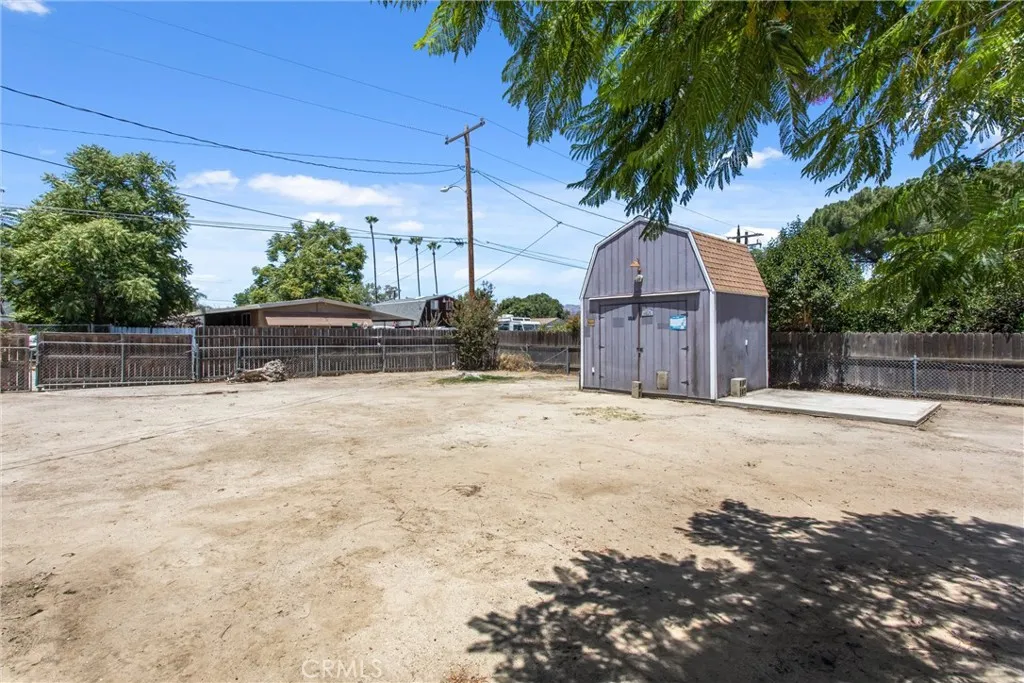 Storage shed