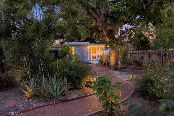 Photos are enhanced with virtual landscape lighting.Photos are enhanced with virtual landscape lighting.