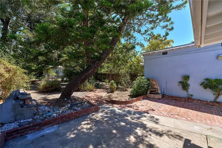 1913 Hanford, Pasadena, California 91104