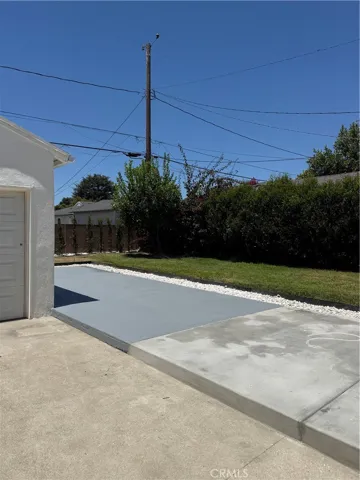 2213 N Valley Street, Burbank, California 91505