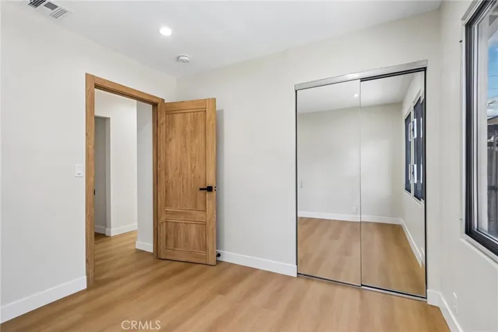 2213 N Valley Street, Burbank, California 91505