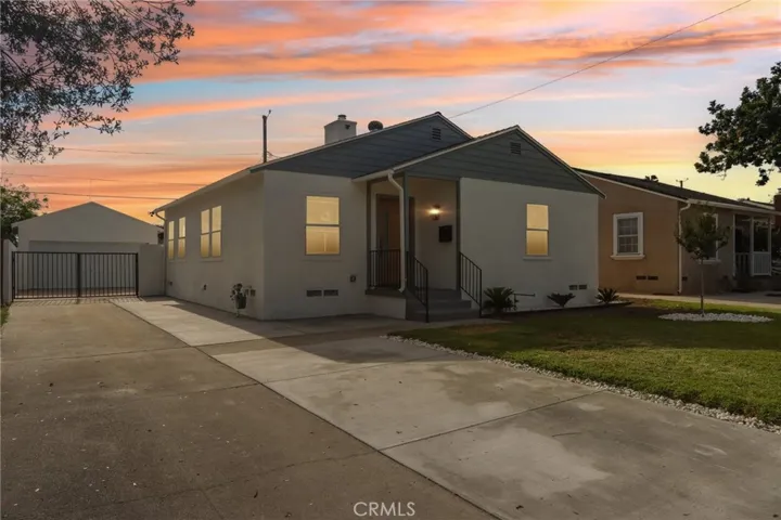 2213 N Valley Street, Burbank, California 91505