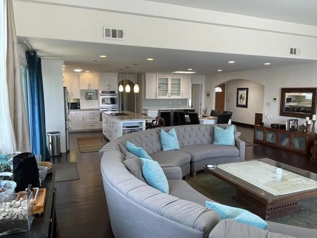 2353 Cowley Way, San Diego, California 92110