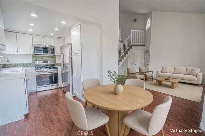 19845 Sandpiper Place 144, Newhall, California 91321 — photo 5