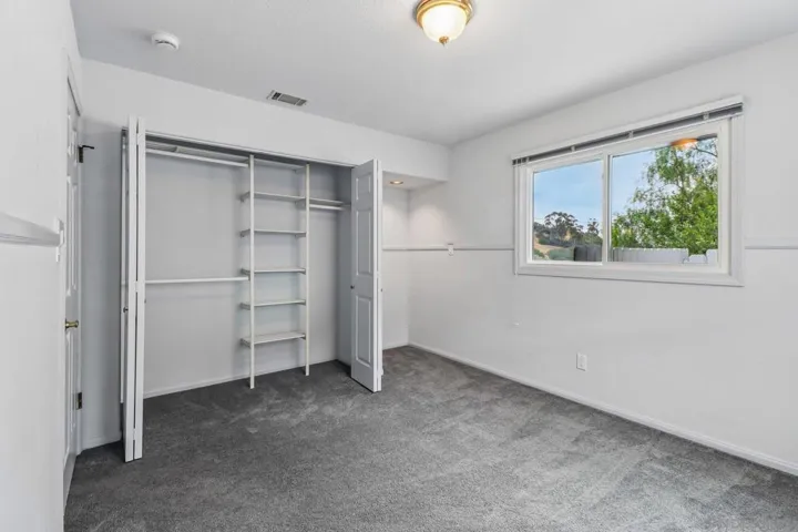 6214 Radio, San Diego, California 92114