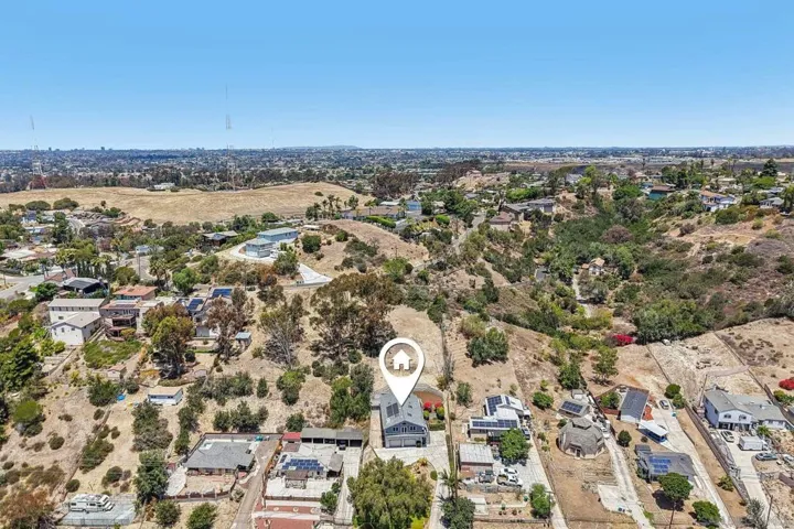 6214 Radio, San Diego, California 92114