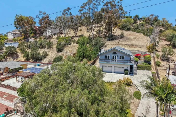 6214 Radio, San Diego, California 92114