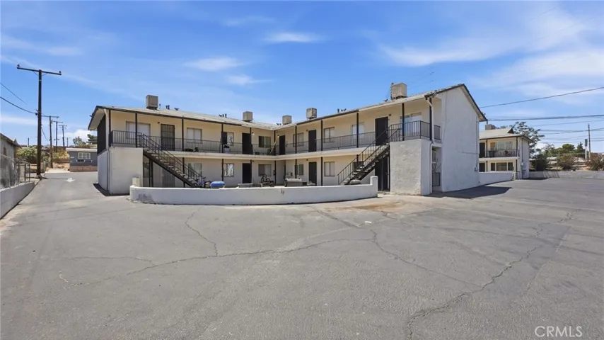 511 E Fredricks, Barstow, California 92311