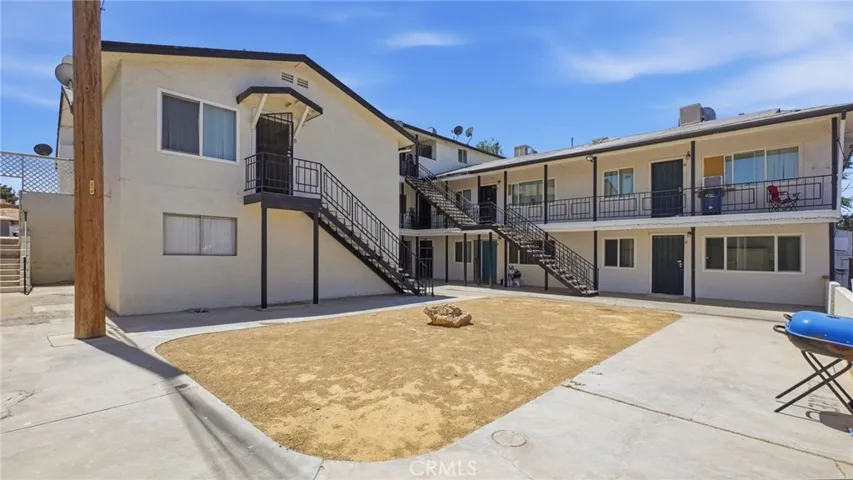 511 E Fredricks, Barstow, California 92311