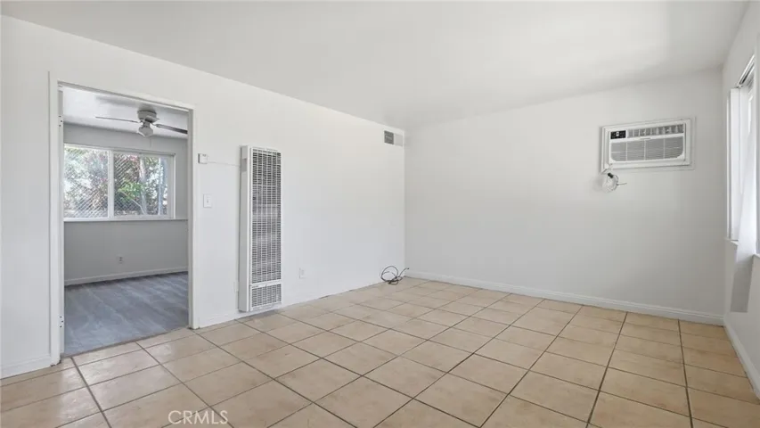 511 E Fredricks, Barstow, California 92311