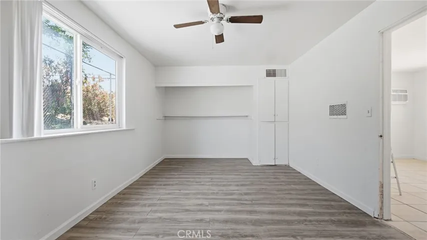 511 E Fredricks, Barstow, California 92311