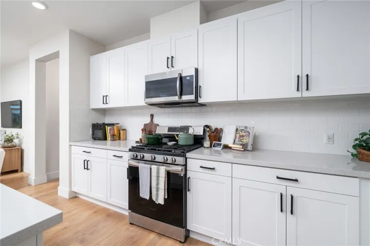 3590 E Peckham Paseo 6, Ontario, California 91761