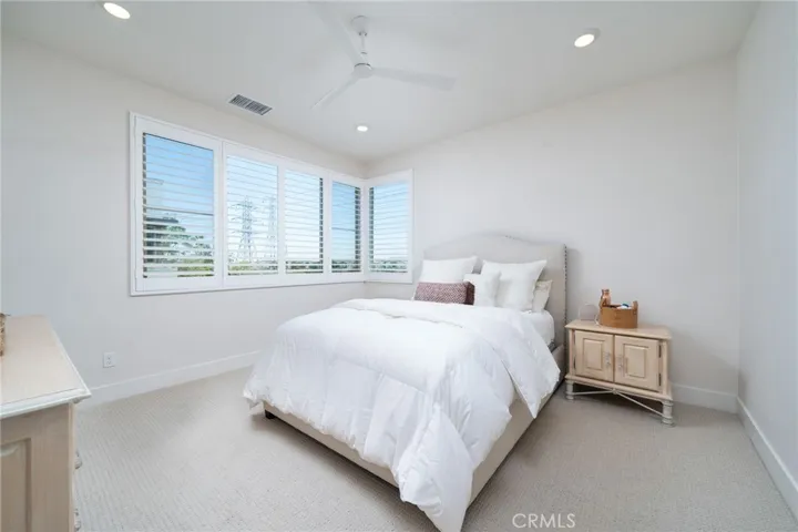 3590 E Peckham Paseo 6, Ontario, California 91761