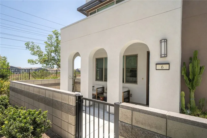 3590 E Peckham Paseo 6, Ontario, California 91761