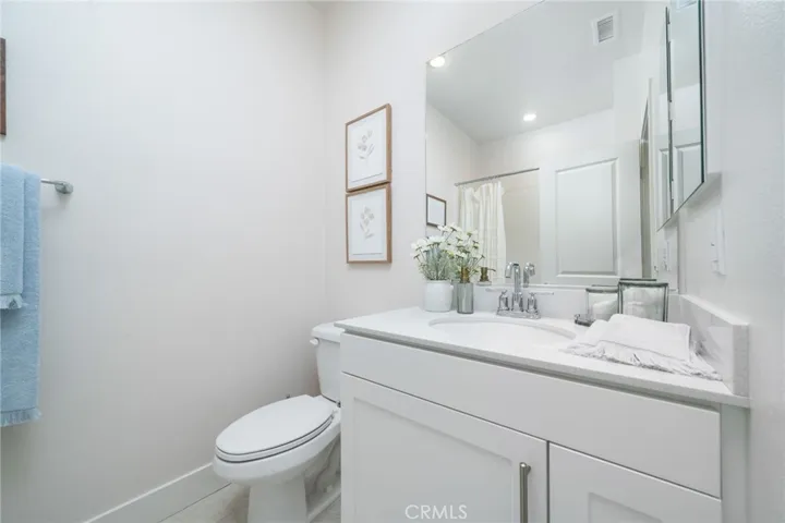 3590 E Peckham Paseo 6, Ontario, California 91761