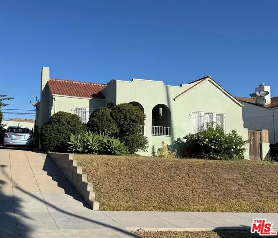 1435 S Spaulding Avenue, Los Angeles, California 90019