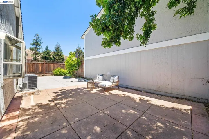 40130 Santa Teresa Cmn, Fremont, California 94539
