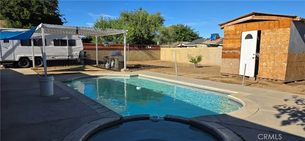 37351 52nd E, Palmdale, California 93552