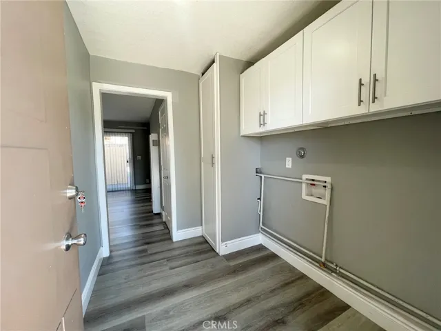 12128 Imperial Highway 6, Norwalk, California 90650