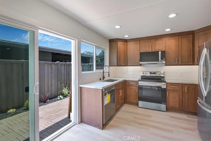 229 Springview, Irvine, California 92620
