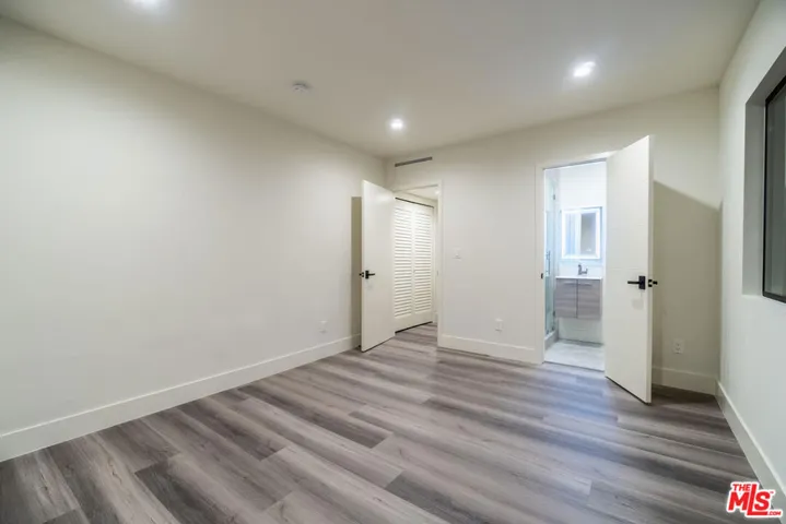 1262 N Sweetzer Avenue 109, West Hollywood, California 90069
