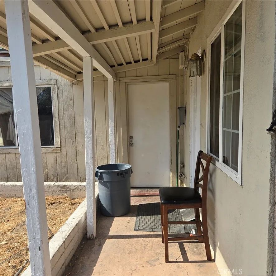 38527 36th St East, Palmdale, California 93550 — photo 4