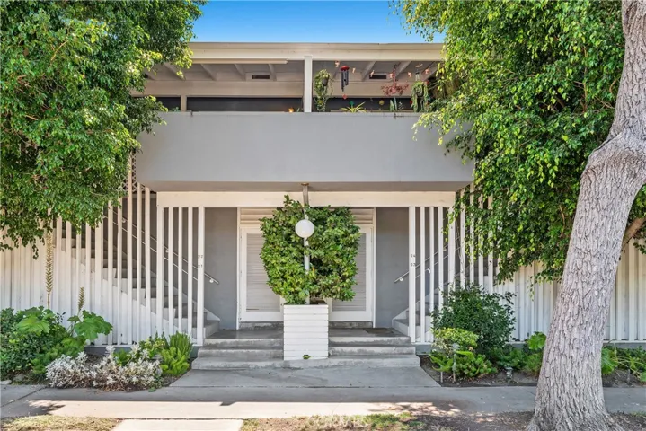 4252 Fair Avenue 22, Studio City, California 91602
