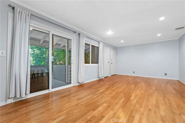 4252 Fair Avenue 22, Studio City, California 91602