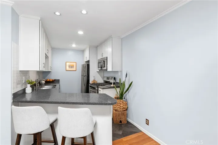 4252 Fair Avenue 22, Studio City, California 91602