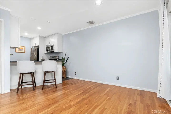 4252 Fair Avenue 22, Studio City, California 91602
