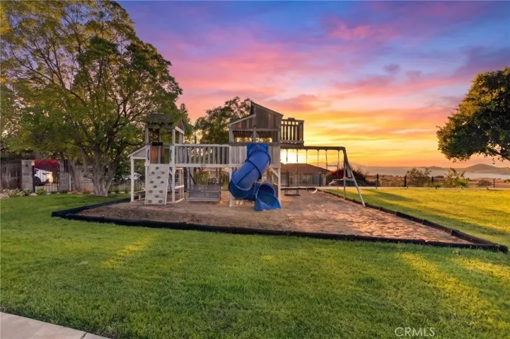 19950 Onaknoll, Lake Mathews, California 92570