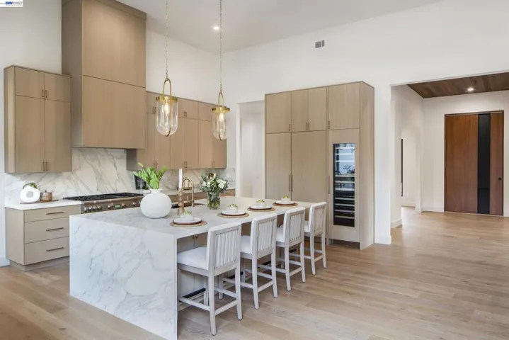 Chef's kitchen