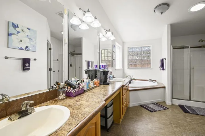 14215 Pecan Park Ln. 1, El Cajon, California 92021