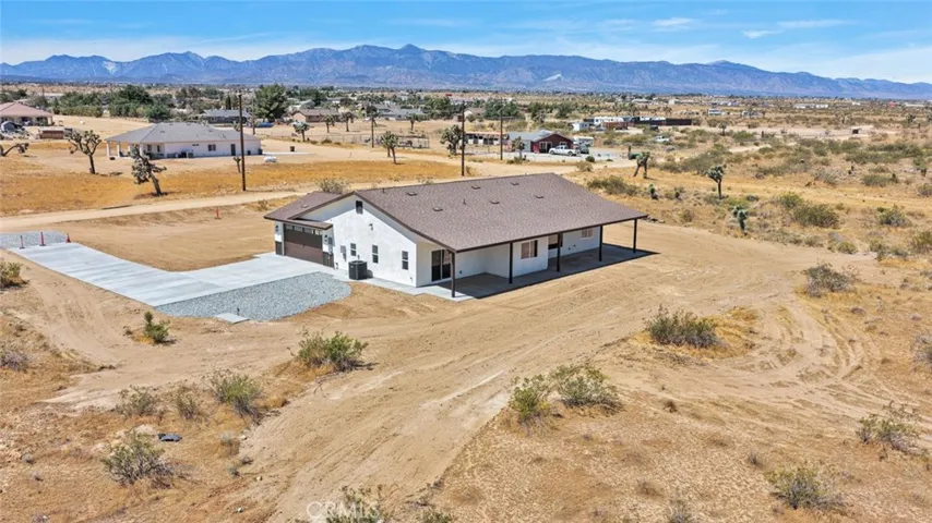 9210 Marco Road, Phelan, California 92371