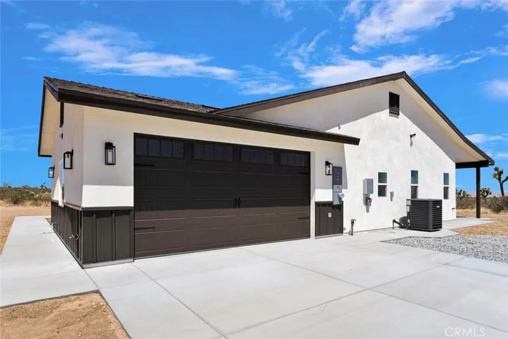 9210 Marco Road, Phelan, California 92371