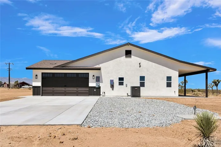 9210 Marco Road, Phelan, California 92371